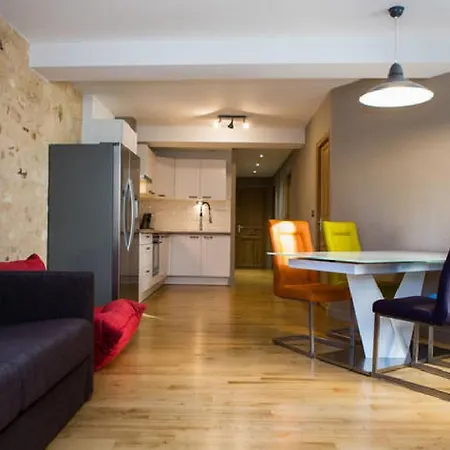 Wonderful T3 In Old Town Apartamento